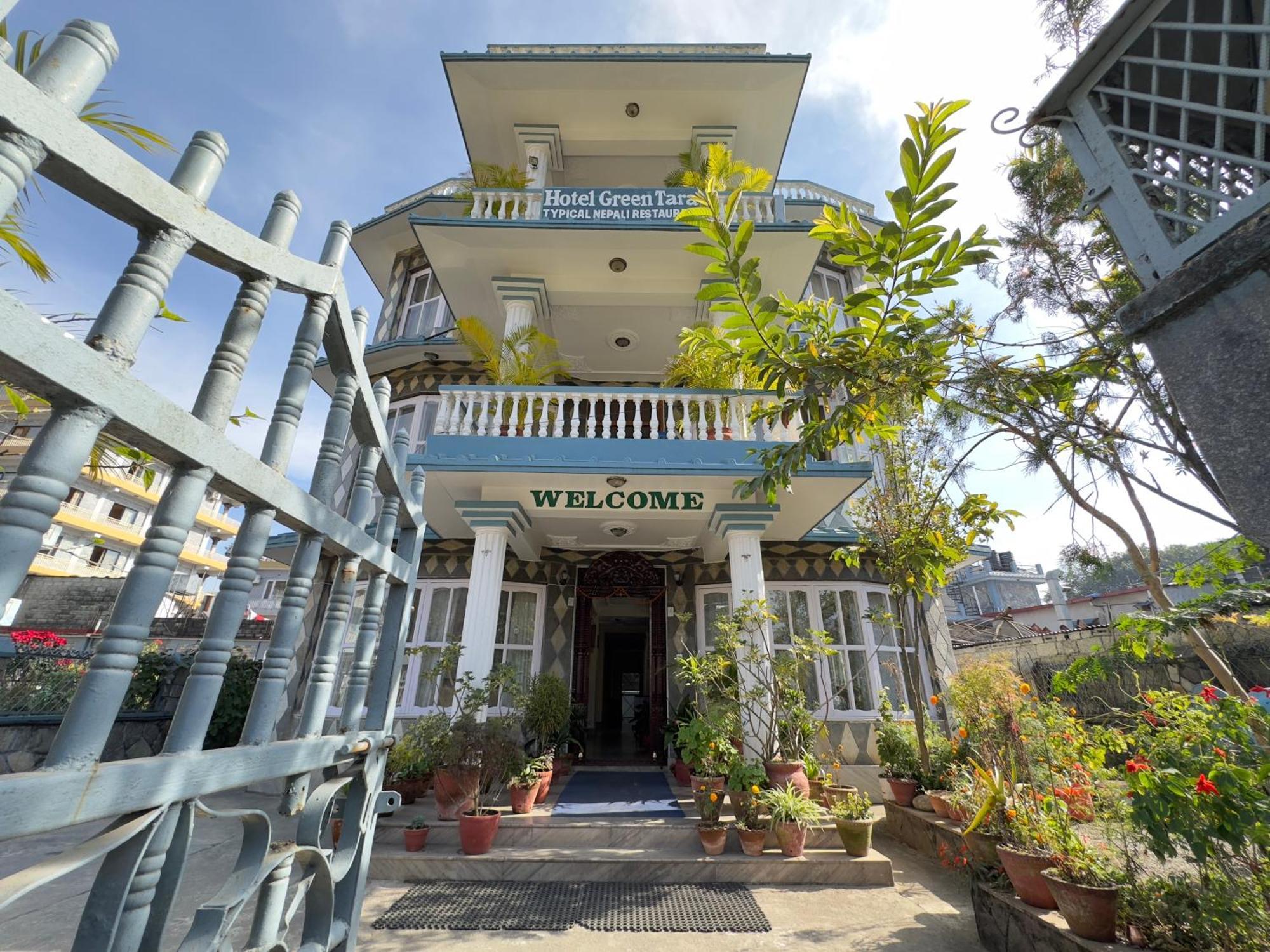 Green Tara Hotel بوكْرا المظهر الخارجي الصورة